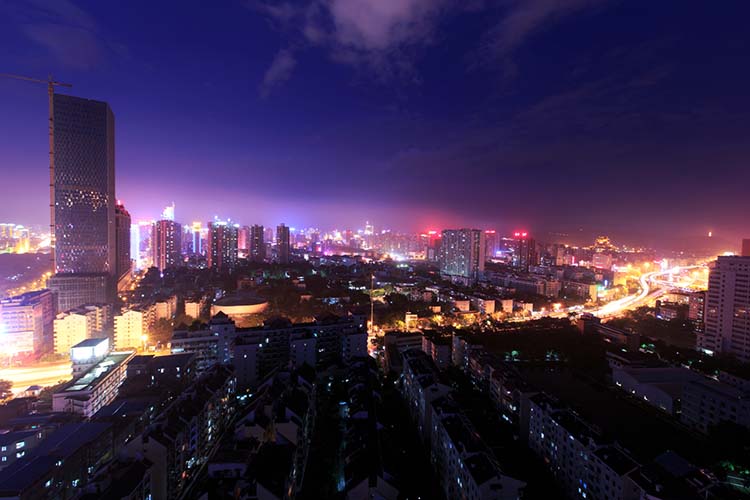 �ό����L(f��ng)�C(j��)