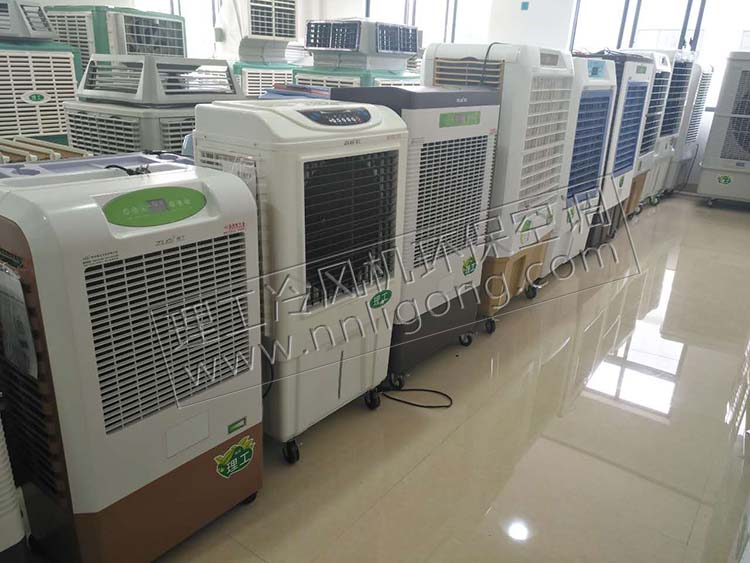 �����h(hu��n)�����{