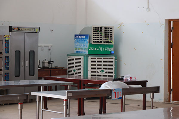 水簾降溫風(fēng)機(jī)